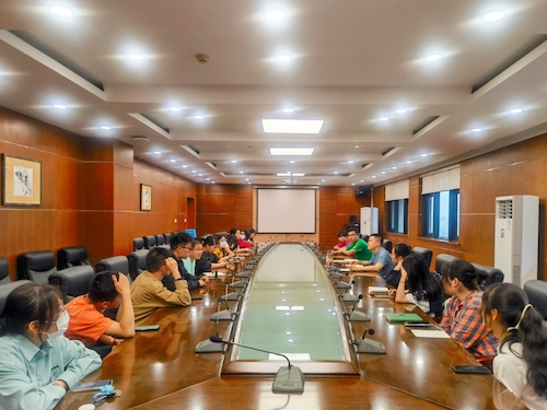 ff6f71789a4847d2a4b726543a8a1649